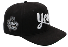 Load image into Gallery viewer, YEE SNAPBACK - BLACK
